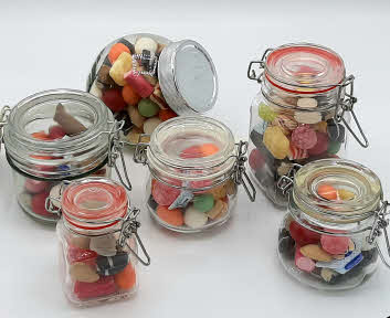 Glazen potjes met Oud Hollandse mix
